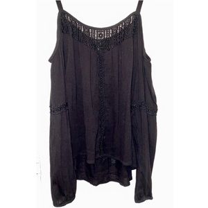 Jessica simpson long sleeve cold shoulder shirt